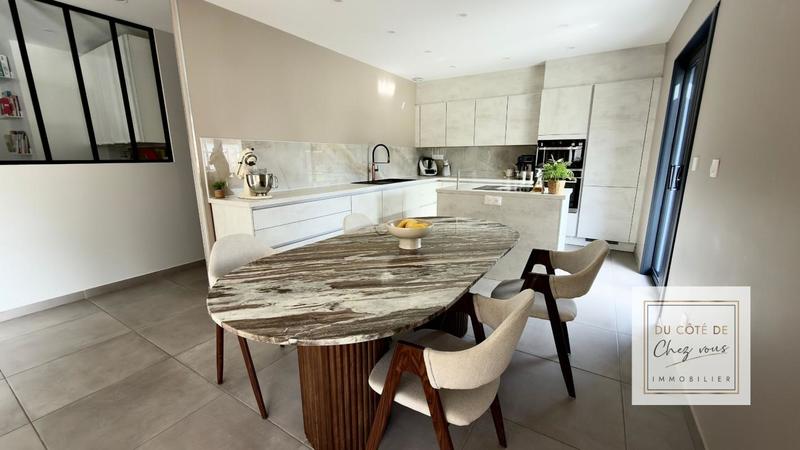 Maison - 128 m² - 6 pièces