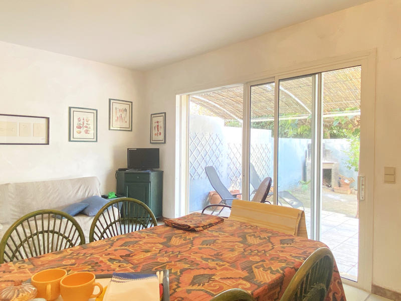 Maison - 207 m² - 8 pièces