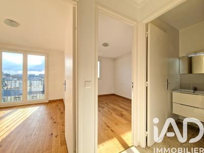 Appartement - 55 m² - 3 pièces
