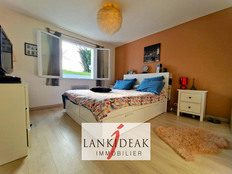 Maison - 164 m² - 5 pièces