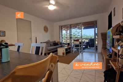 Appartement - 100 m² - 5 pièces