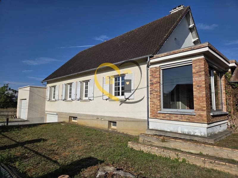 Maison - 120 m² - 5 pièces