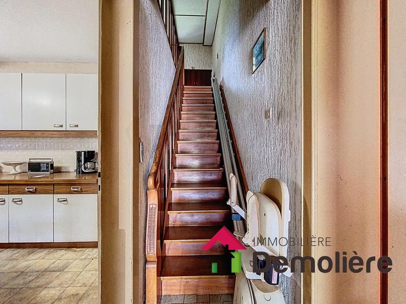 Maison - 212 m² - 7 pièces