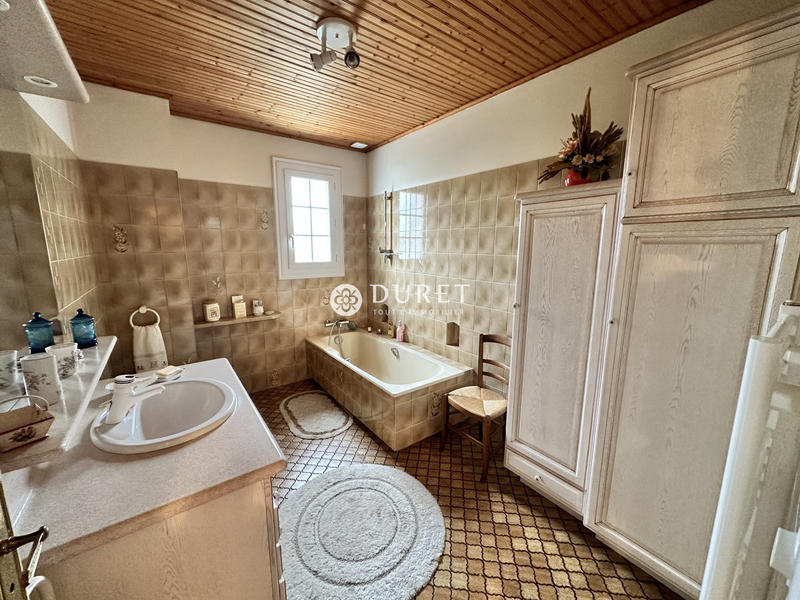 Maison traditionnelle - 130 m² - 6 pièces