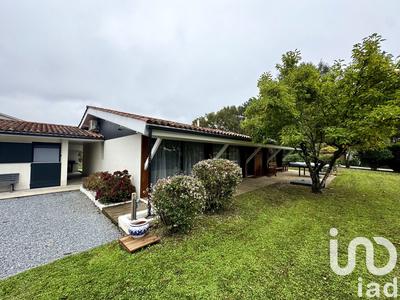 Maison - 170 m² - 7 pièces