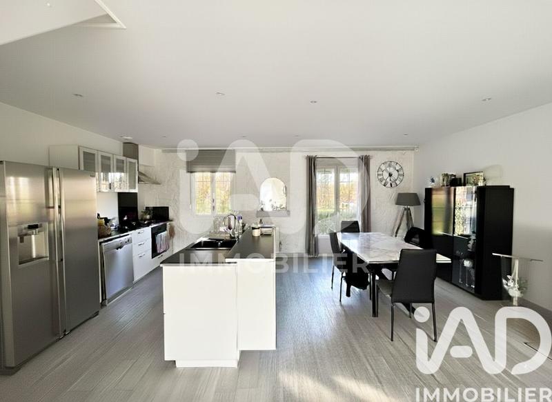 Maison - 105 m² - 5 pièces