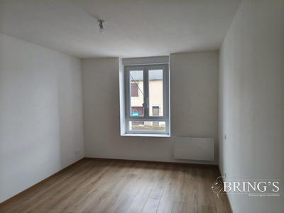 Appartement - 93 m² - 4 pièces
