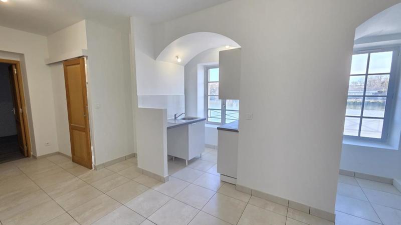 Appartement ancien - 45 m² - 3 pièces