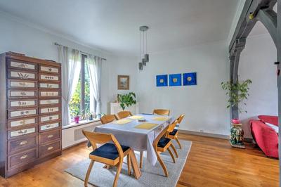 Appartement - 117 m² - 6 pièces