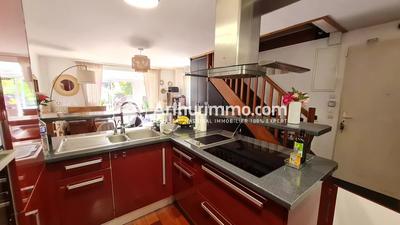 Maison - 110 m² - 7 pièces