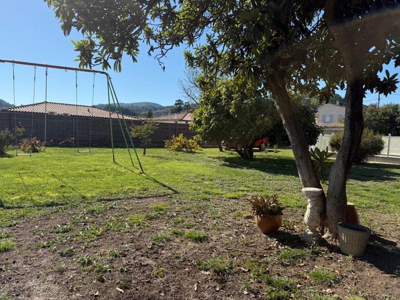 Maison - 152 m² - 5 pièces