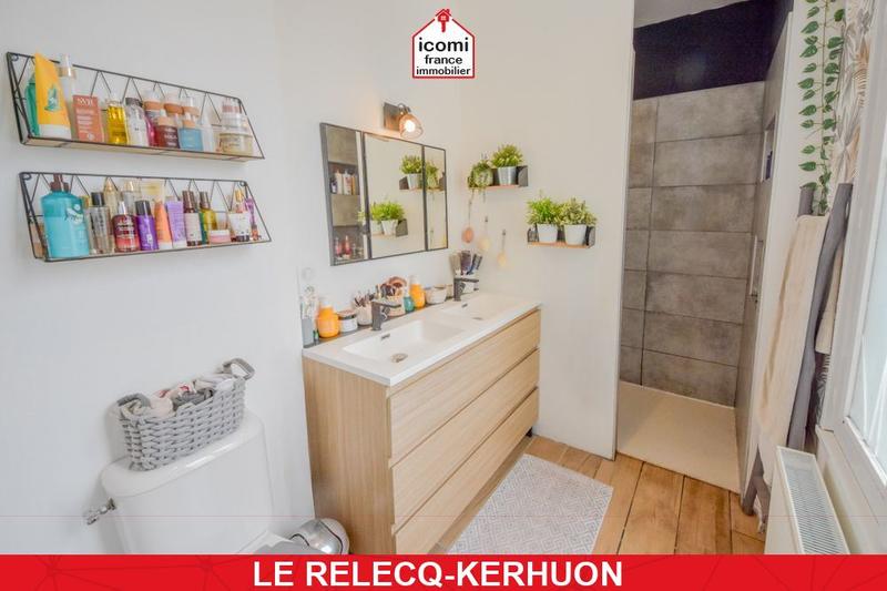 Maison - 200 m² - 8 pièces