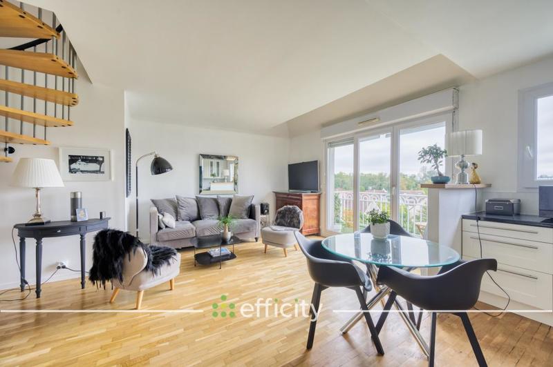 Appartement - 93 m² - 4 pièces