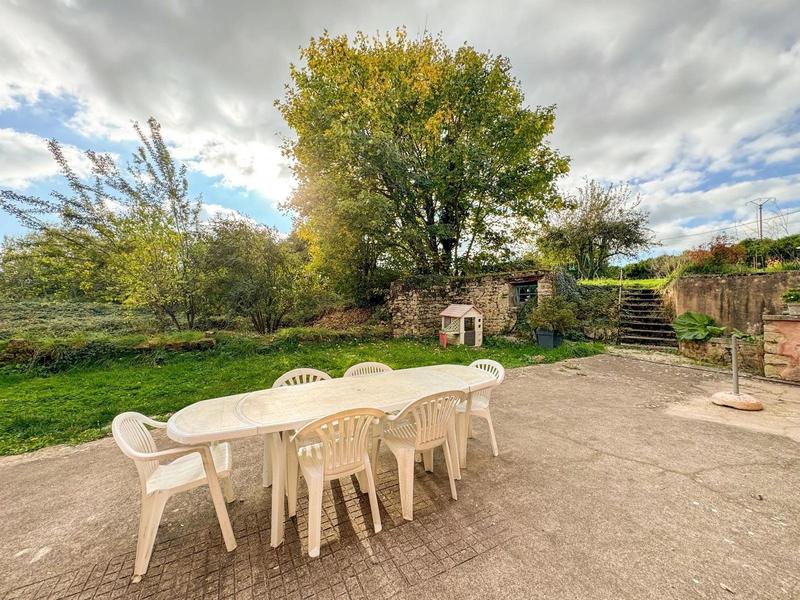 Maison - 271 m² - 7 pièces