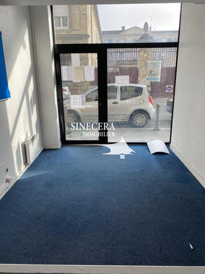 Local d'activités - 64 m²