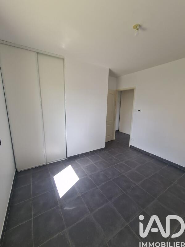Maison - 90 m² - 3 pièces