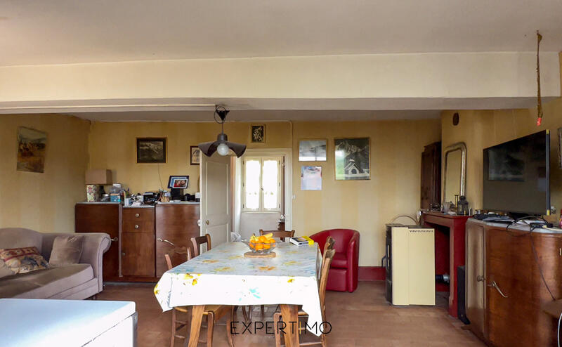 Maison de village - 71 m² - 9 pièces