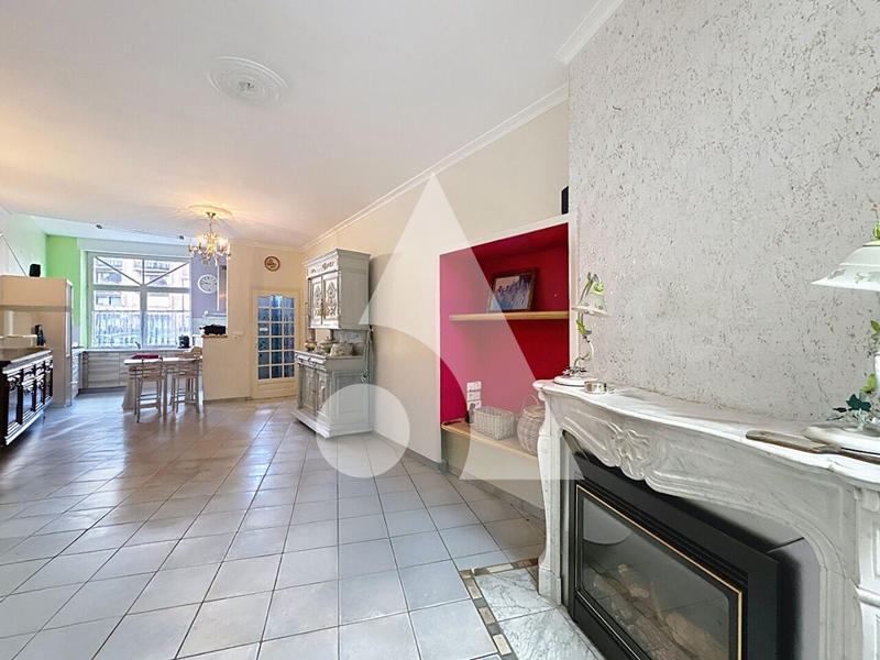 Maison - 140 m² - 7 pièces