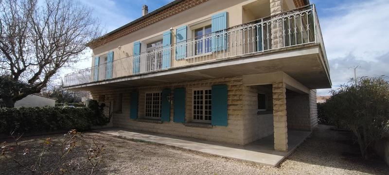 Villa - 290 m² - 9 pièces
