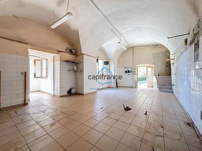 Appartement - 106 m² - 4 pièces