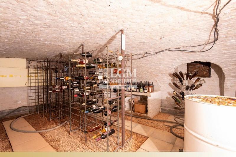 Villa - 256 m² - 5 pièces