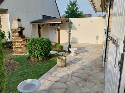 Maison de ville - 100 m² - 7 pièces