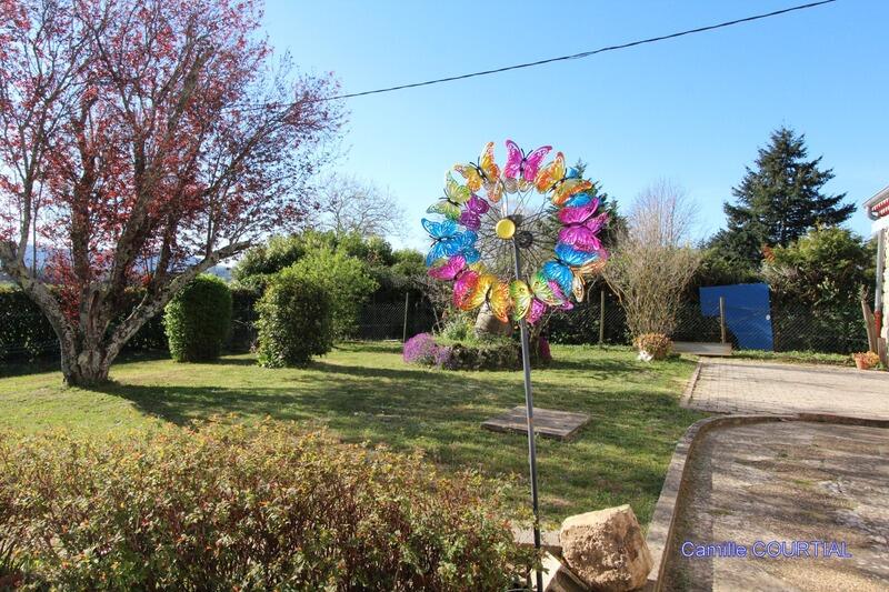 Maison - 200 m² - 7 pièces