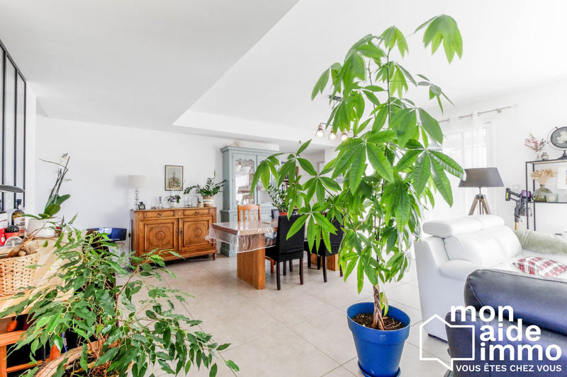 Maison - 127 m² - 6 pièces