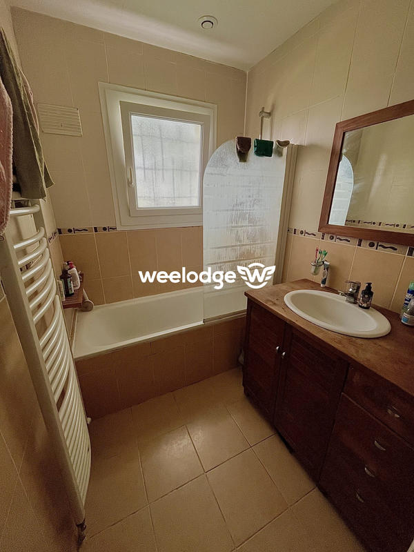 Maison - 104 m² - 6 pièces