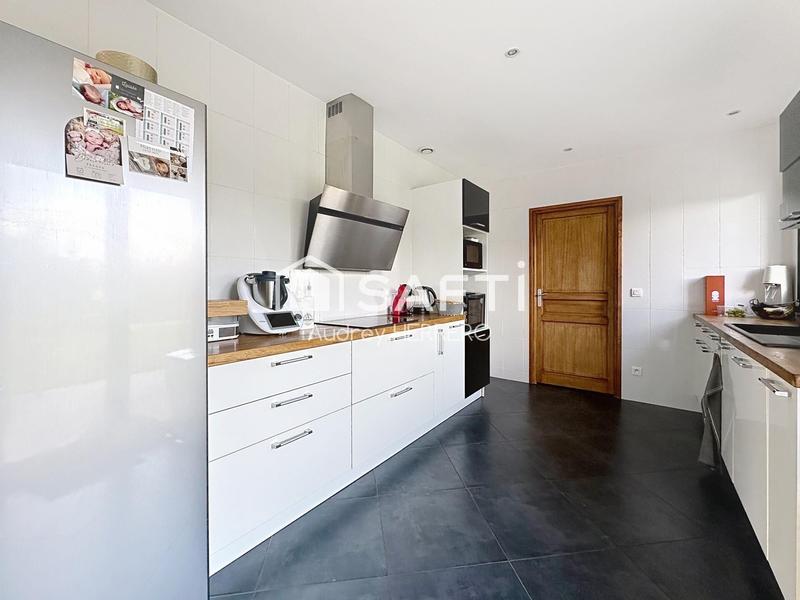 Maison - 154 m² - 6 pièces