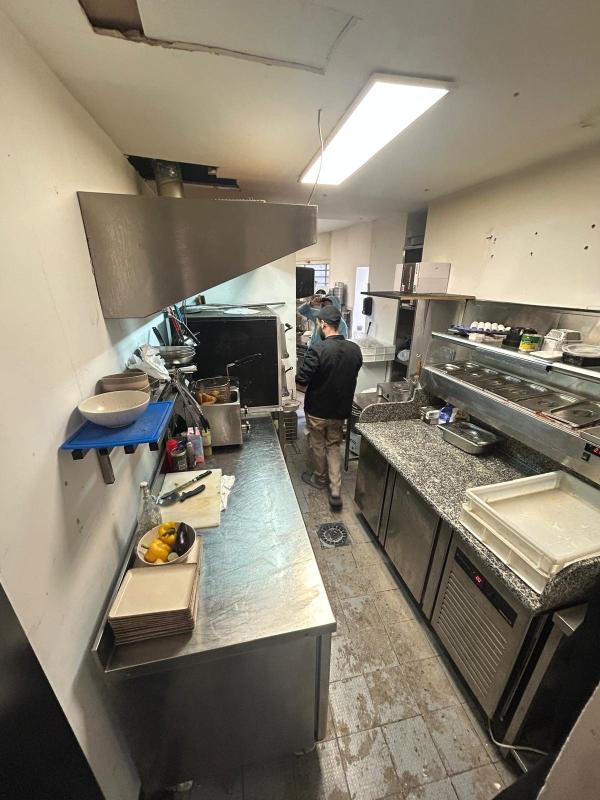 Fonds de commerce - 75 m²