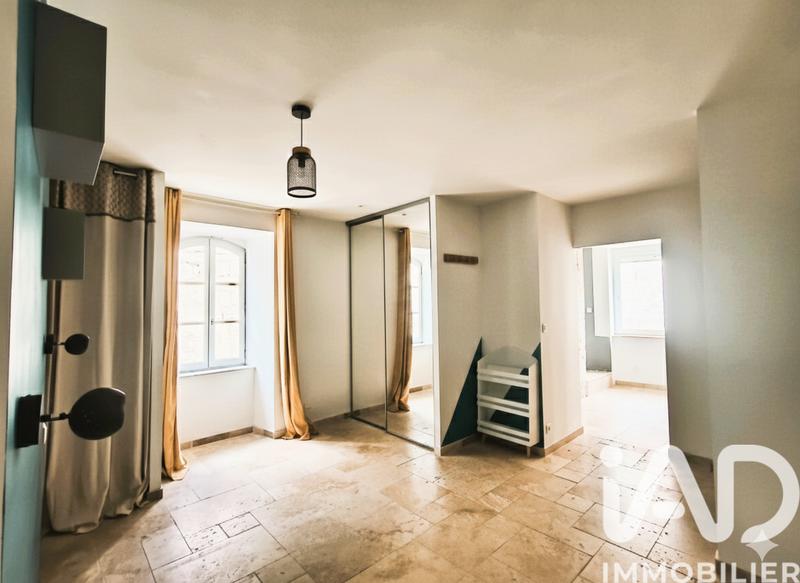 Maison de village - 180 m² - 7 pièces