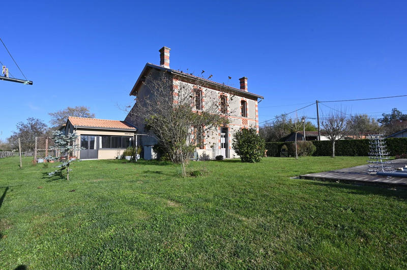 Maison - 145 m² - 7 pièces