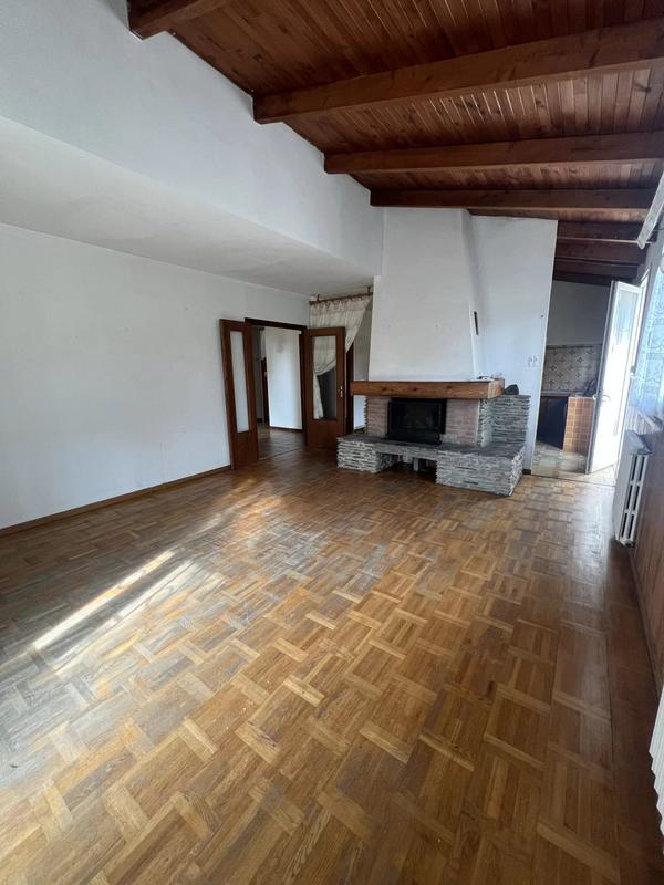 Maison - 127 m² - 5 pièces