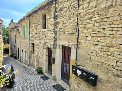 Maison de village - 264 m² - 9 pièces