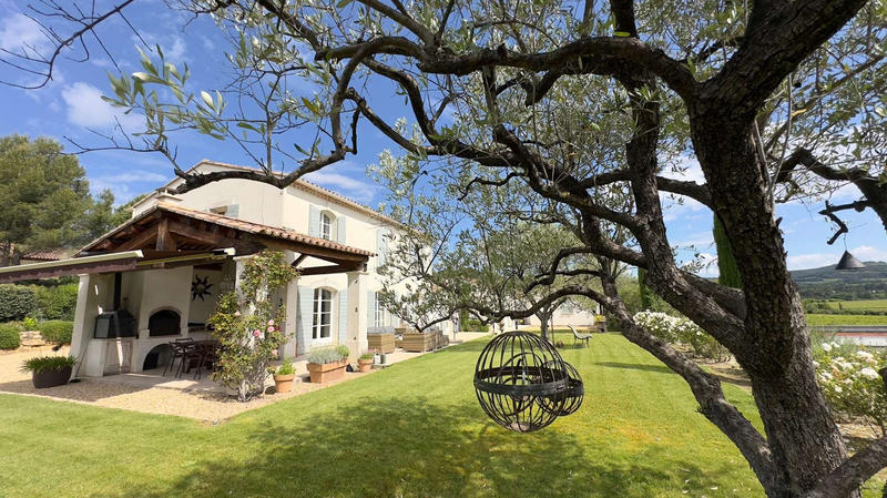 Bastide - 240 m² - 10 pièces