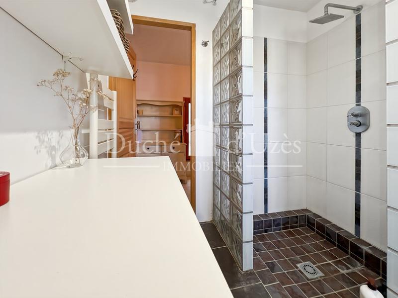 Maison - 104 m² - 4 pièces