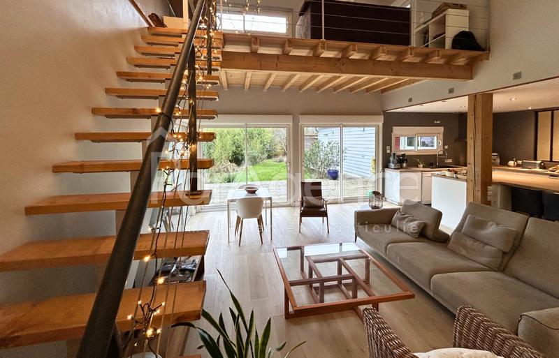 Maison - 158 m² - 4 pièces