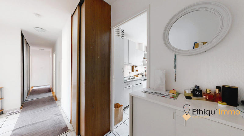 Appartement - 84 m² - 4 pièces