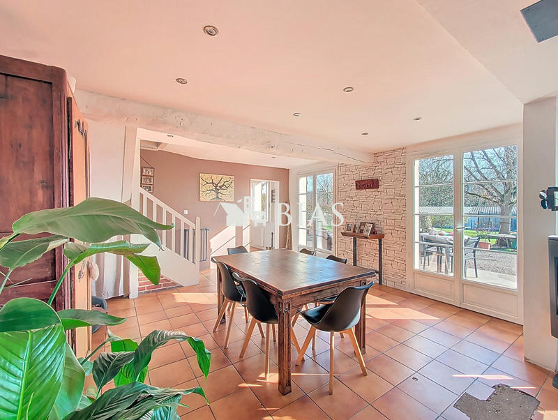 Maison - 117 m² - 5 pièces