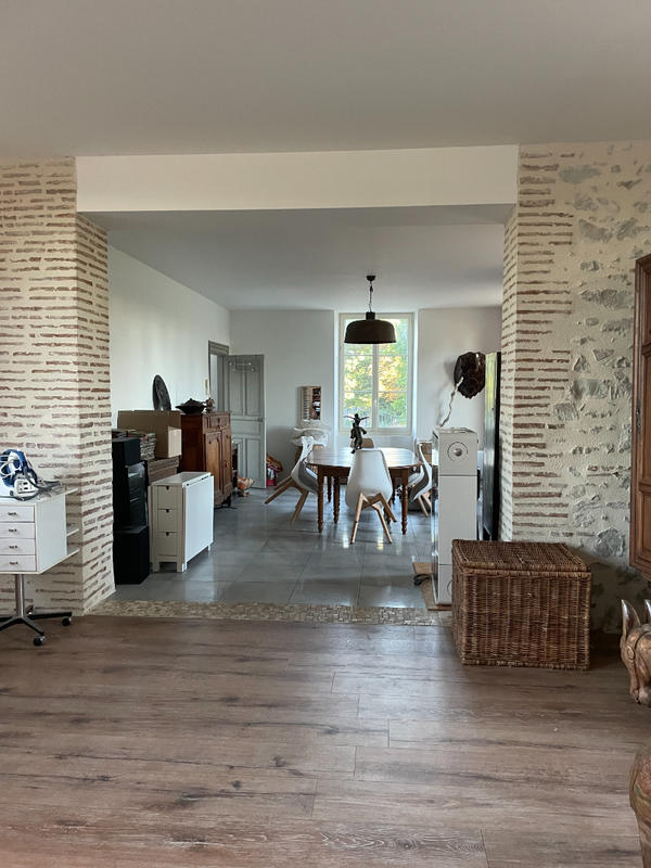 Maison - 271 m² - 8 pièces