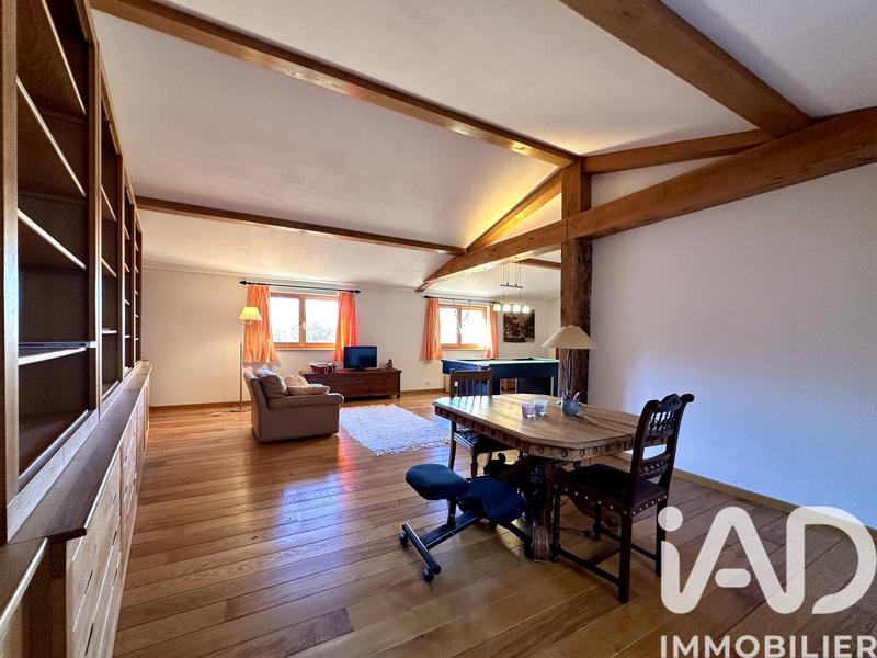 Maison - 187 m² - 9 pièces