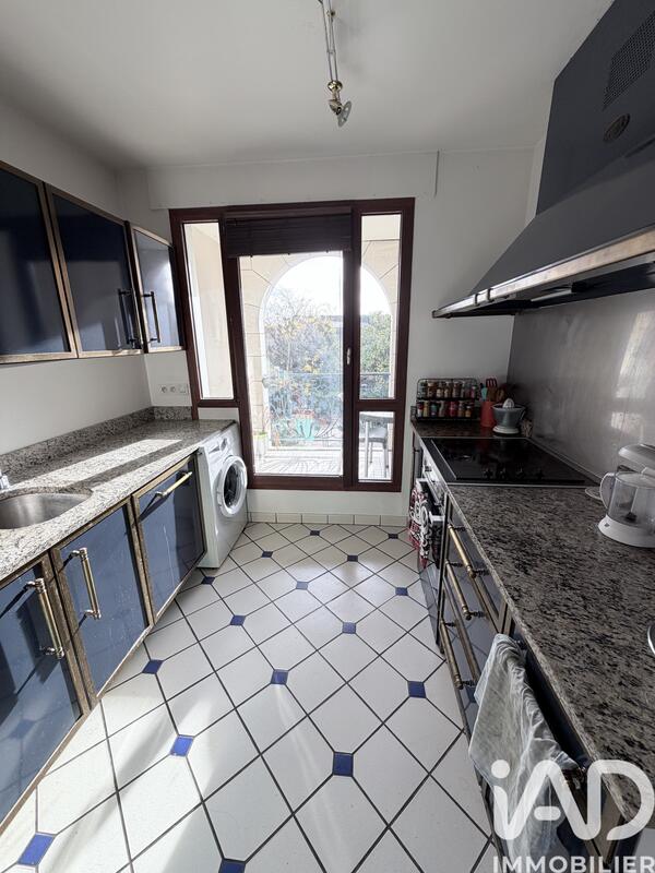 Appartement - 79 m² - 3 pièces