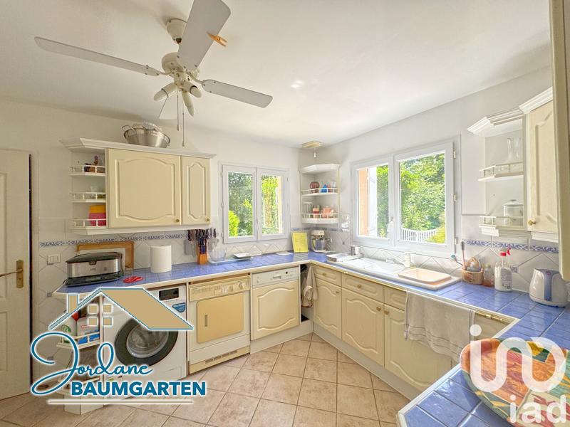 Maison - 166 m² - 7 pièces