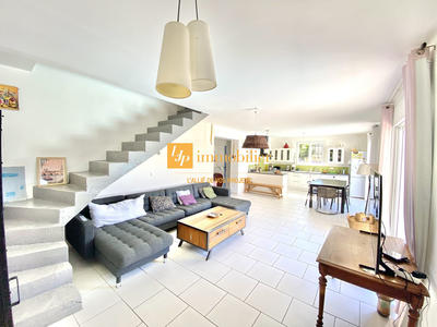 Villa - 142 m² - 7 pièces