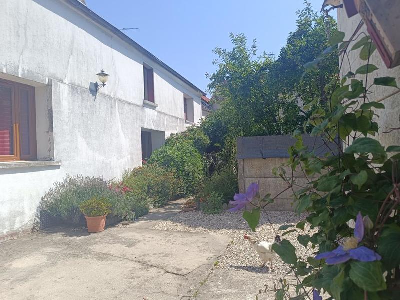 Maison - 140 m² - 4 pièces