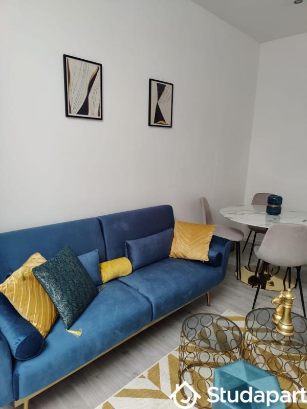 Chambre - 12 m² - 1 pièce