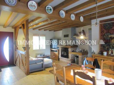 Maison - 102 m² - 5 pièces