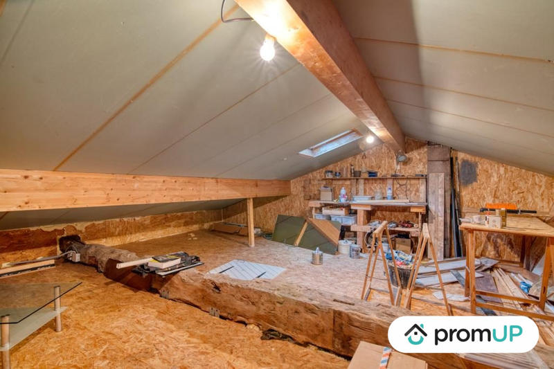 Maison - 90 m² - 3 pièces