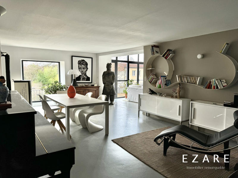 Maison - 297 m² - 8 pièces